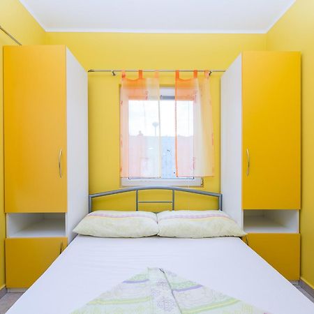 ויר Apartments Mahnet מראה חיצוני תמונה