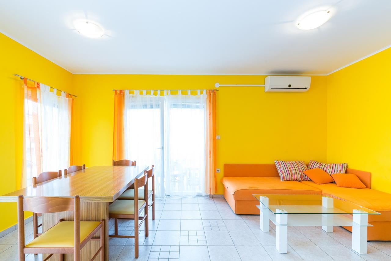 ויר Apartments Mahnet מראה חיצוני תמונה