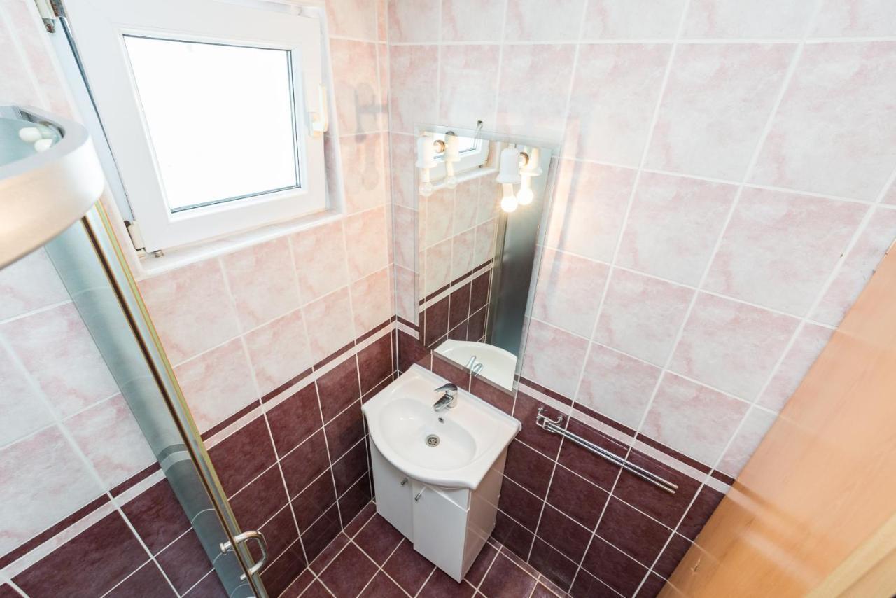 ויר Apartments Mahnet חדר תמונה