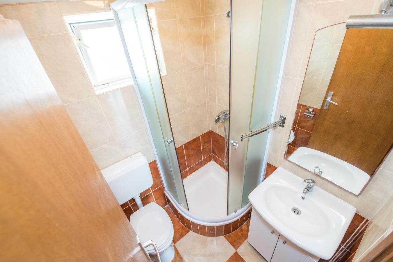 ויר Apartments Mahnet חדר תמונה