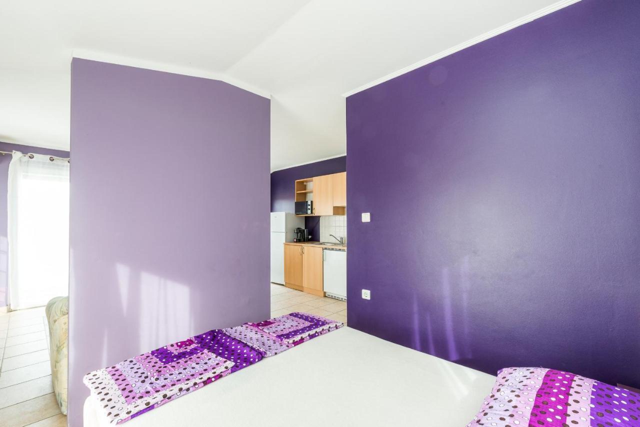 ויר Apartments Mahnet חדר תמונה